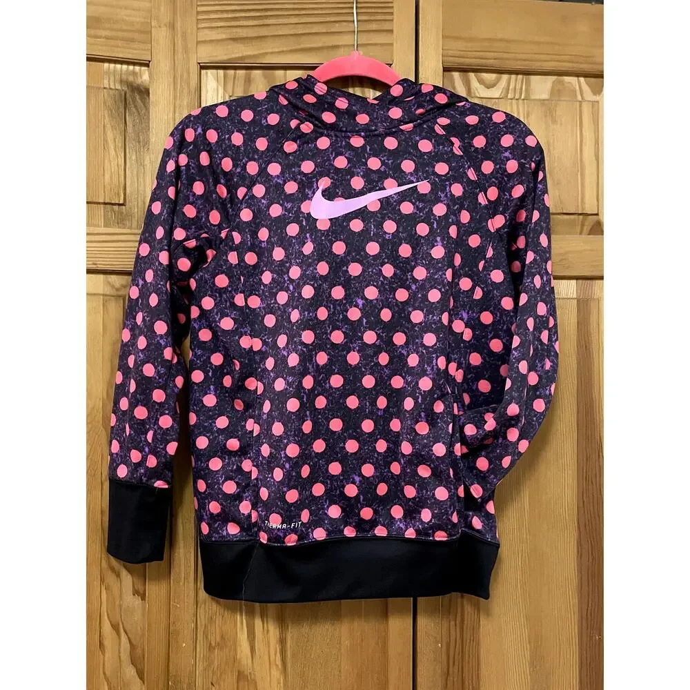 Nike this therma